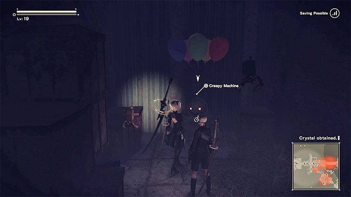 Pieczątka 4 - Odszukajcie w jednej z bocznych alejek maszynę Creepy Machine trzymającą balony - NieR Automata: Park rozrywki - solucja, misje poboczne - NieR Automata - poradnik do gry