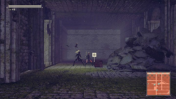 Kontynuujcie podróż w prawo i ponownie przeskoczcie z pomogą podwójnego skoku i dasha nad większą przepaścią - NieR Automata: Las i Zamek - solucja, misje poboczne - NieR Automata - poradnik do gry