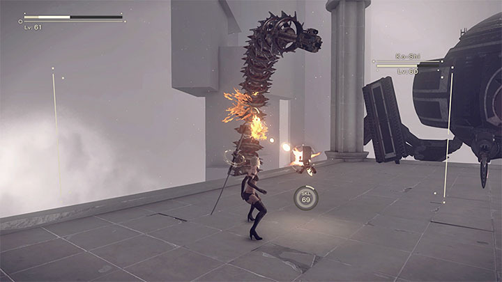 Po opuszczeniu cyberprzestrzeni wznowicie walkę z bossem Ko-Shi - NieR Automata: 17 Rozdział, 9S i A2 - Route C, D - solucja, opis przejścia - NieR Automata - poradnik do gry