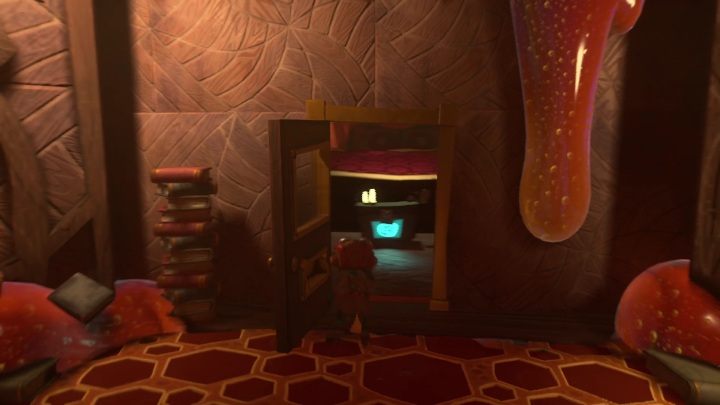 Na tę skrzynię natkniecie się eksplorując dom Cassie, a dokładnie w jej sypialni - Psychonauts 2: Supply Chests, Green Needle Gulch - gdzie znaleźć? - Psychonauts 2 - poradnik do gry