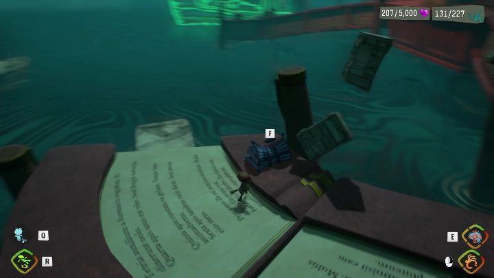 Bagaż znajdziecie zaraz koło głównych drzwi, na jednym z pomostów stworzonych z książek - Psychonauts 2: Emotional Baggage, Cassies Collection - gdzie znaleźć? - Psychonauts 2 - poradnik do gry