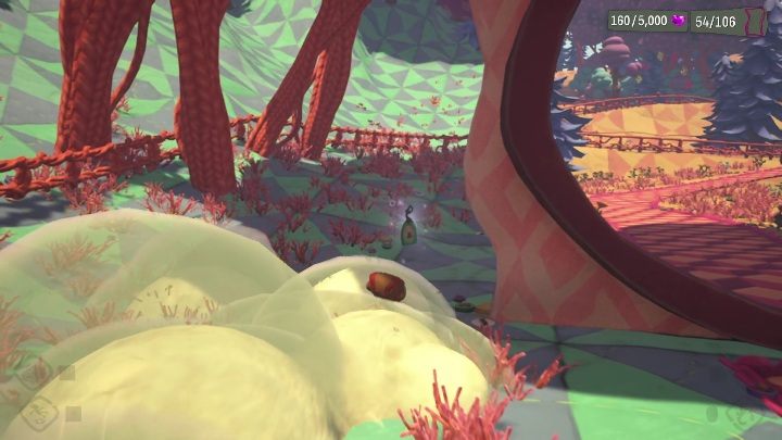 Tę zawieszkę znajdziecie zaraz za przejściem, pomiędzy 2, a 3 levelem - Psychonauts 2: Emotional Baggage, Lucrecias Lament - gdzie znaleźć? - Psychonauts 2 - poradnik do gry