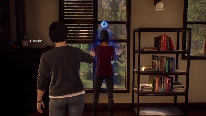 Steph będzie rozglądać się po mieszkaniu - Life is Strange True Colors: Spotkanie ze Steph - solucja, opis przejścia - Life is Strange True Colors - poradnik do gry