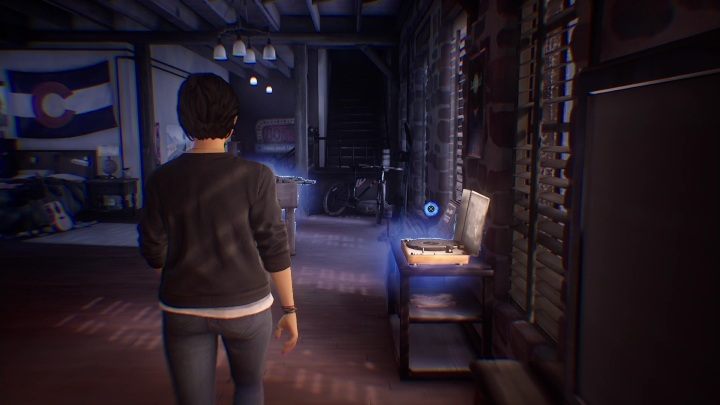 W pomieszczeniu pojawi się kilka obiektów, które musicie zbadać, aby pomóc Steph - Life is Strange True Colors: Spotkanie ze Steph - solucja, opis przejścia - Life is Strange True Colors - poradnik do gry