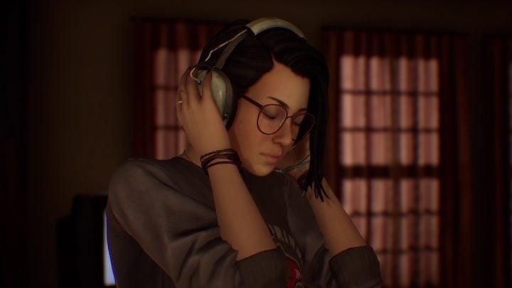 Alex założy słuchawki, aby nie słyszeć kłótni - Life is Strange True Colors: Dom rodzinny - solucja, opis przejścia - Life is Strange True Colors - poradnik do gry