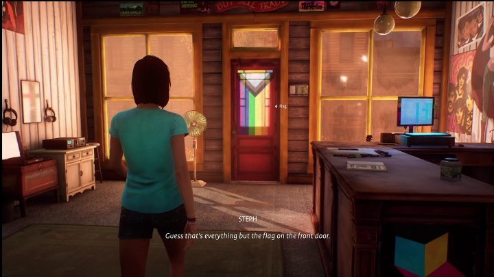 Ostatnią rzeczą jaką zrobicie w tym etapie jest ściągnięcie flagi z drzwi wejściowych - Life is Strange True Colors Wavelengths: Lato - solucja, opis przejścia - Life is Strange True Colors - poradnik do gry