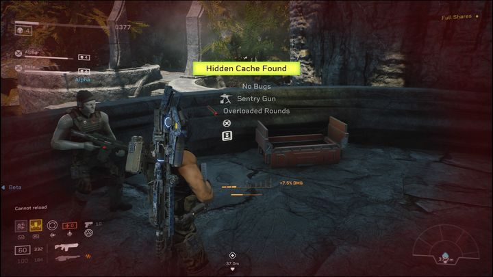 Idąc w stronę, gdzie znajdują się Syntetycy, po lewej stronie, na skraju zobaczycie ukrytą skrzynię, która zawiera ciekawe przedmioty jednorazowego użytku - Aliens Fireteam Elite: Kontakt - solucja, opis przejścia - Aliens Fireteam Elite - poradnik do gry