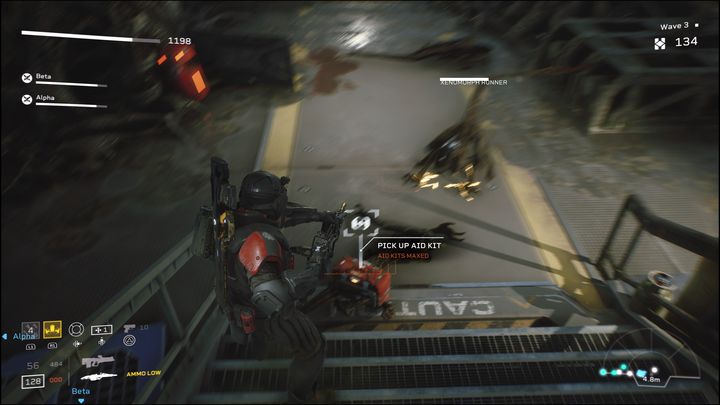 Ponadto, okazjonalnie, pokonując Xenów, z ich ciał może wypaść apteczka, które będzie bardzo potrzebna w celu utrzymania się jak najdłużej przy życiu - Aliens Fireteam Elite: Tryb Hordy - na czym polega? - Aliens Fireteam Elite - poradnik do gry