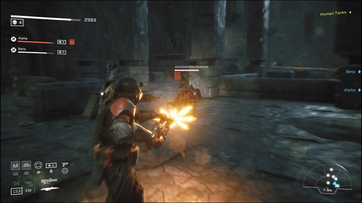 Po pokonaniu w tymże pomieszczeniu Synthów, pojawią się z drugiej strony Xeny, na szczęście w głównej mierze będą to tylko podstawowe jednostki - Aliens Fireteam Elite: Ewakuacja #2 - solucja, opis przejścia - Aliens Fireteam Elite - poradnik do gry