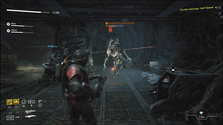 Pojawiać się również będą o wiele groźniejsi przeciwnicy, jak chociażby Pretorianie czy wojownicy, dlatego gdy tylko zobaczycie na radarze czerwoną kropkę, momentalnie zajmijcie się tymi wrogami - Aliens Fireteam Elite: Królobójstwo - solucja, opis przejścia - Aliens Fireteam Elite - poradnik do gry