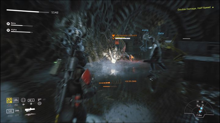 Schodząc jeszcze niżej, napotkacie nie tylko standardowe jednostki Xenów, czy wojowników, ale nawet Crusherów - Aliens Fireteam Elite: Królobójstwo - solucja, opis przejścia - Aliens Fireteam Elite - poradnik do gry