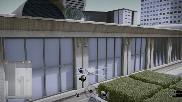 Podlećcie dronem na dach budynku i podnieście butelkę Hug Bomba Beta - Lost Judgment: Squirrel search Hamakita Park - wszystkie wiewiórki, mapa - Lost Judgment - poradnik do gry