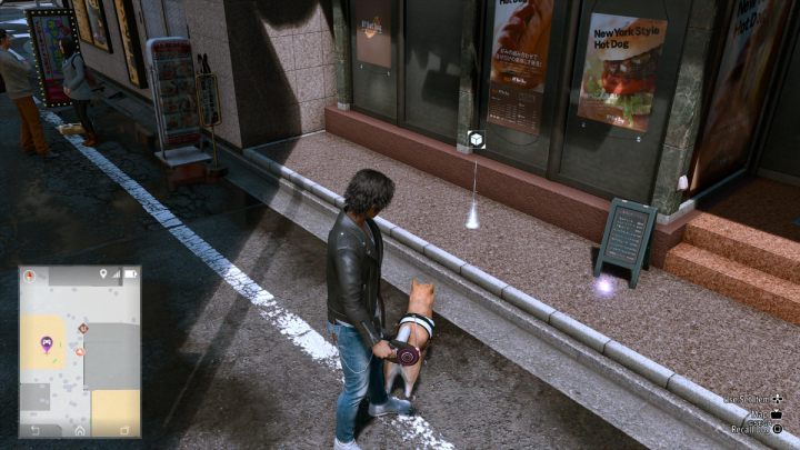 Przy pomocy psiego detektywa znajdziecie Colorful Paint przed restauracją - Lost Judgment: Squirrel search Theater - wszystkie wiewiórki, mapa - Lost Judgment - poradnik do gry