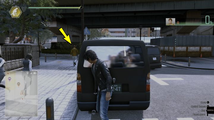 Po przerywniku filmowym zacznijcie śledzić podejrzanego mężczyznę - Lost Judgment: Dastardly Detective The Secret Ingredient - solucja - Lost Judgment - poradnik do gry