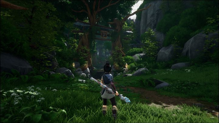 Gdy zobaczycie rodzeństwo, skręćcie w lewo, zobaczycie przejście obok dwóch wysokich drzew - Kena Bridge of Spirits: Find Rusu - solucja, opis przejścia - Kena Bridge of Spirits - poradnik do gry