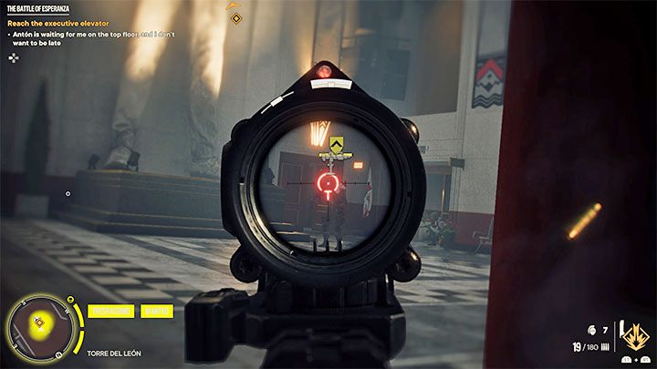 Liczcie się z napotkaniem licznej grupy przeciwników już w lobby wieżowca - Far Cry 6: Bitwa o Esperanzę (The Battle of Esperanza) - solucja, opis przejścia - Far Cry 6 - poradnik do gry