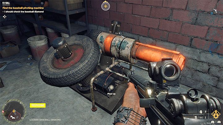 Z kartą dostępu dotrzyjcie do małego składziku sąsiadującego z boiskiem i użyjcie jej do otwarcia drzwi - Far Cry 6: Fly Ball - solucja, opis przejścia - Far Cry 6 - poradnik do gry