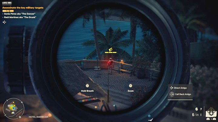 Raul Martinez - The Drunk kręci się w pobliżu baru na prawo od sceny - Far Cry 6: Niezatarte tropy (Loose Ends) - solucja, opis przejścia - Far Cry 6 - poradnik do gry