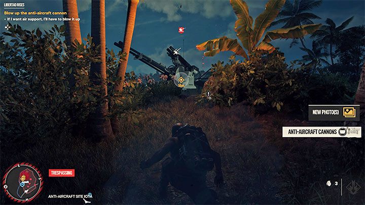 Do działa AA najwygodniej jest zbliżyć się od północno-zachodniej strony, bo jest tam niepilnowana ścieżka - Far Cry 6: Libertad powstaje (Libertad Rises) - solucja, opis przejścia - Far Cry 6 - poradnik do gry