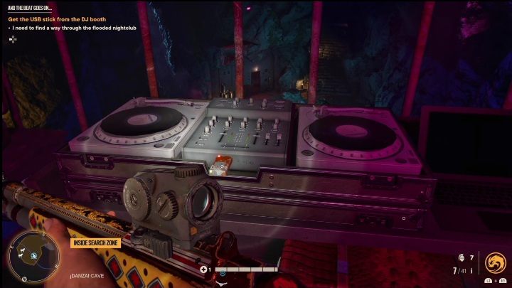 USB znajdziecie w jaskini, podczas wykonywania wyprawy po skarb - A nuta leci dalej - Far Cry 6: Piosenki z Pendriveów - lista wszystkich, lokalizacja - Far Cry 6 - poradnik do gry