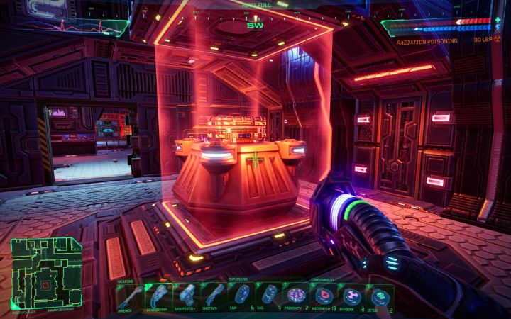 Znajdziecie się w pomieszczeniu z walizką otoczoną polem siłowym - System Shock Remake: Izotop X-22 - opis zagadki - System Shock Remake - poradnik do gry