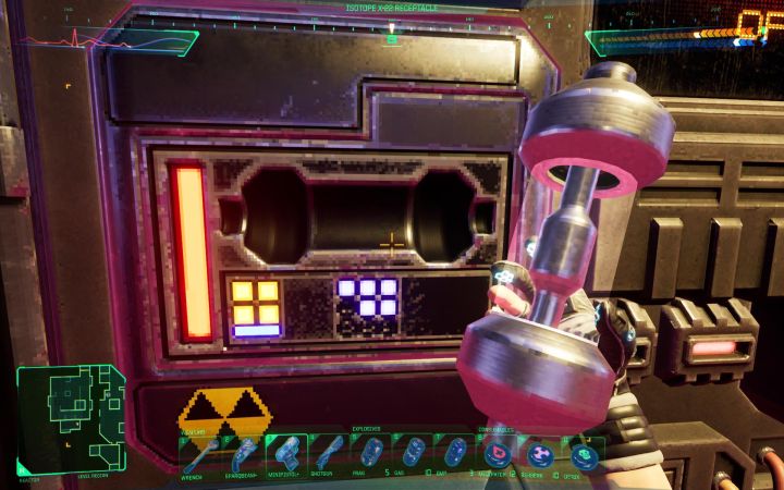 Możecie podejść do konsoli Radiation Shield - posiada ona lewy slot, w którym można umieścić izotop - System Shock Remake: Izotop X-22 - opis zagadki - System Shock Remake - poradnik do gry