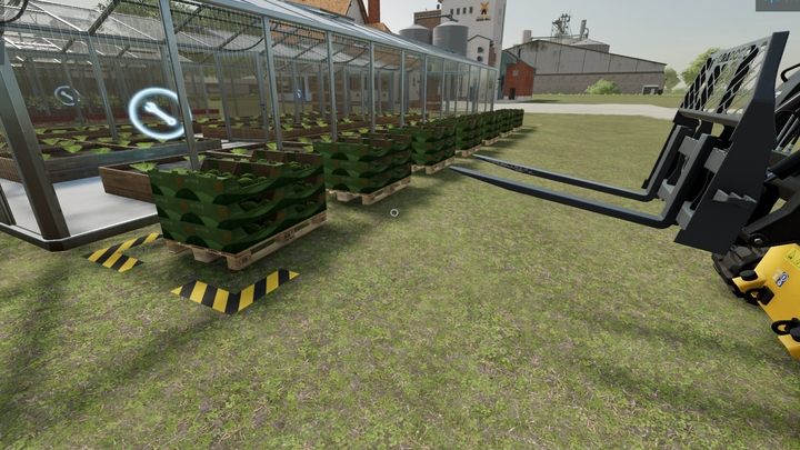 Produkcja jest dość szybka, jako że na paletach nie zmieści się wiele warzyw - Farming Simulator 22: Szklarnie - porady - Farming Simulator 22 - poradnik do gry