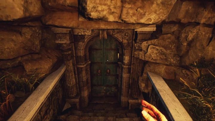 Aby dostać się na górną część zatopionej cysterny musicie przejść przez zielone drzwi - The Forgotten City: Odnalezienie Sentilli - solucja, opis przejścia - The Forgotten City - poradnik do gry