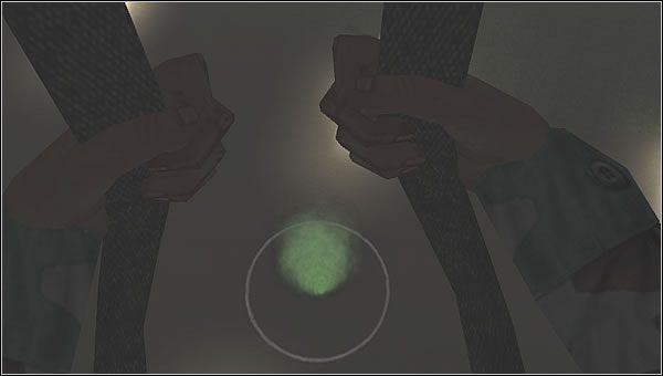 Zadanie jest już znacznie trudniejsze niż wcześniej, bo lądując musisz trafić w krąg wyznaczony na poligonie - to miejsce z zielonym dymem - Airborne School - Live Jump | Trening | Americas Army Operations - Americas Army: Operations - poradnik do gry