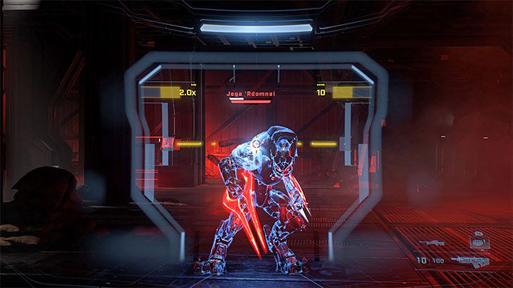 Jega Rdomnai polega w trakcie walki na elitarnych ostrzach energetycznych (Elite Bloodblade), a więc dąży do zadawania obrażeń w walce w zwarciu - Halo Infinite: Jega Rdomnai - boss, jak pokonać? - Halo Infinite - poradnik do gry