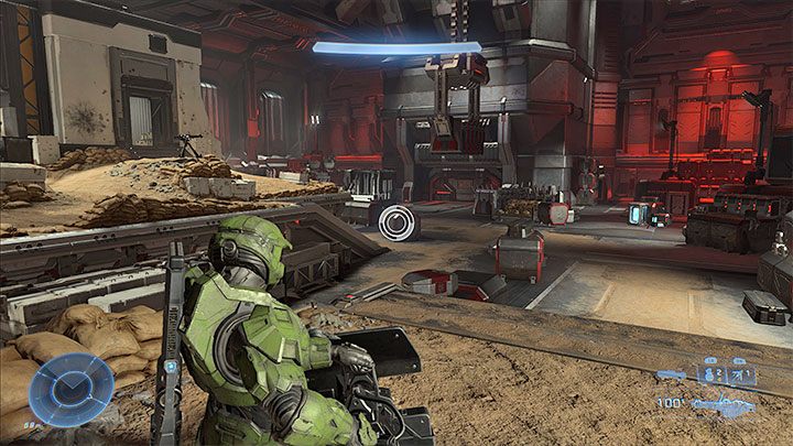 Niedługo po rozpoczęciu eksploracji Gmachu Rozrachunku dotrzecie do pierwszej hali treningowej - Halo Infinite: Gmach Rozrachunku - solucja, opis przejścia - Halo Infinite - poradnik do gry