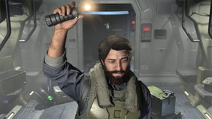 W trakcie sceny z Echo 216 musicie rozglądać się w pionie i poziomie podążając za latarką - Halo Infinite: Okręt wojenny Gbraakon - solucja, opis przejścia - Halo Infinite - poradnik do gry
