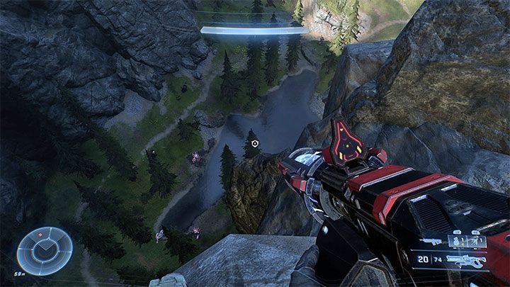 Celem podróży jest płytki zbiornik, który pilnowany przez elitarnych przeciwników - Halo Infinite: Łap, 12. czaszka (otwarty świat) - gdzie znaleźć? - Halo Infinite - poradnik do gry