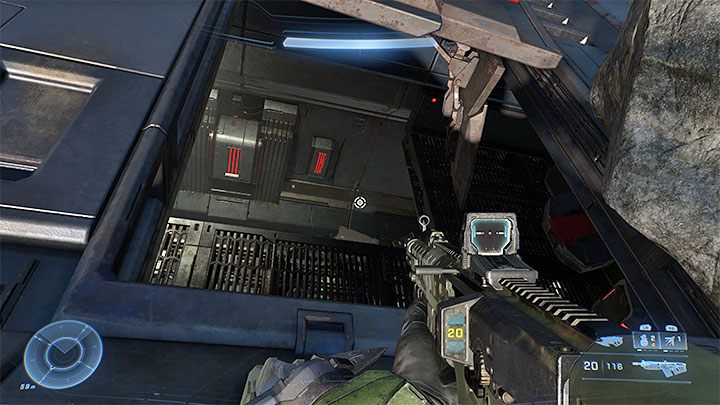 Master Chief nie może przecisnąć się przez drzwi, ale możecie na szczęście wdrapać się na dach budynku i znaleźć na nim duży otwór - Halo Infinite: Róg abolicji (Kontrakty) - lista, rdzenie, nagrania - Halo Infinite - poradnik do gry