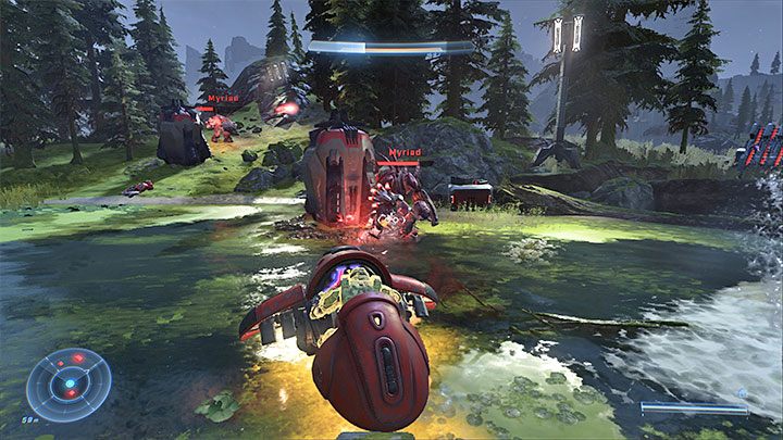 Gra nie zawsze pozwoli Wam odpowiednio przygotować się do nowego starcia z łowcami, ale jednak w większości przypadków będziecie mogli rozejrzeć się za stojakami z wyposażeniem czy nawet powrócić do bazy WBO po to żeby lepiej dopasować wyposażenie - Halo Infinite: Łowcy - jak pokonywać? - Halo Infinite - poradnik do gry