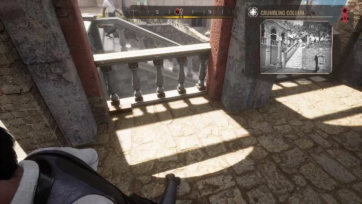 Dokładna lokalizacja: Ten skarb znajdziecie zaraz przy barierkach, koło okazałych białych schodów - Sherlock Holmes Chapter One: Skarby - lista wszystkich - Sherlock Holmes Chapter One - poradnik do gry