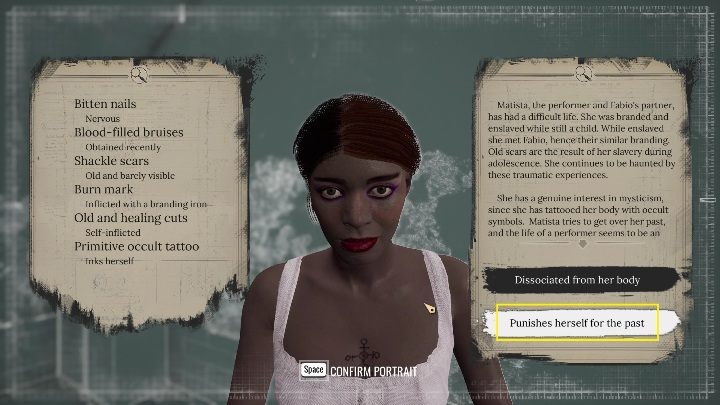 Po krótkiej rozmowie przyjrzyjcie się kobiecie - Sherlock Holmes Chapter One: Ofiarne jagnię, Posterunek policji - solucja - Sherlock Holmes Chapter One - poradnik do gry