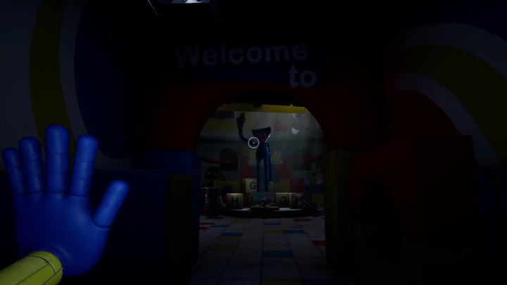 Na środku hali pierwszy raz zobaczycie głównego potwora w tym rozdziale - Poppy Playtime: Niebieska dłoń - solucja, opis przejścia - Poppy Playtime - poradnik do gry