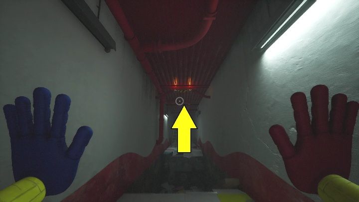 Po przejściu przez białe drzwi traficie do kolejnego korytarza - Poppy Playtime: Droga na stację - solucja, opis przejścia - Poppy Playtime - poradnik do gry