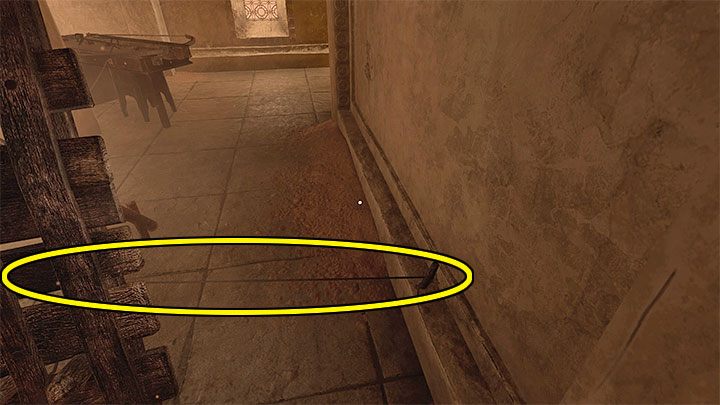 Wyruszcie sąsiednim korytarzem, ale uważajcie na linę-pułapkę z powyższego obrazka - Amnesia Rebirth: The Arsenal - solucja, sekrety - Amnesia Rebirth - poradnik do gry