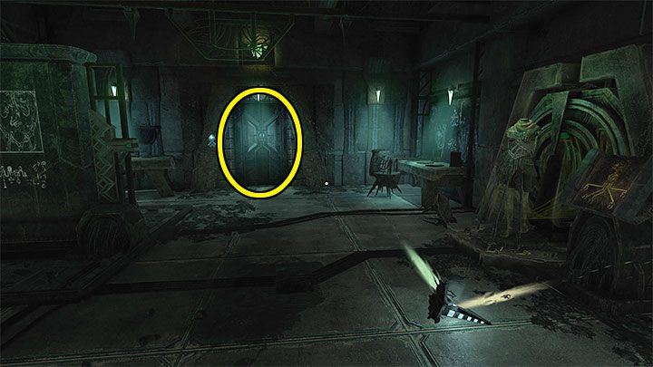 Na ziemi leży przedmiot w kształcie piramidy, który wykorzystywany jest do otwierania przejść - Amnesia Rebirth: The Alchemists Chambers - solucja, sekrety - Amnesia Rebirth - poradnik do gry