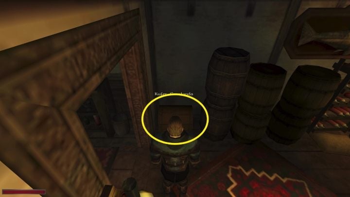 Wejdźcie za ladę, w malutkim składziku znajduje się kufer karczmarza - Kroniki Myrtany: Folwark chłopięcy - solucja, opis przejścia - Kroniki Myrtany - poradnik do gry