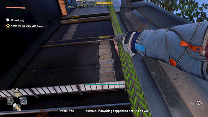 Alternatywnym zastosowaniem haka jest możliwość wspinania się na linie w zastępstwie dla bujania się na niej - Dying Light 2: Hak - jak odblokować i używać? - Dying Light 2 - poradnik do gry