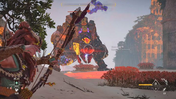 W następnej kolejności skupiajcie się na trafianiu w słabe punkty otaczające paszczę maszyny, dzięki czemu nie tylko pozbawicie ją kolejnych komponentów (m - Horizon Forbidden West: Gromoszczęk Alfa (Apex Thunderjaw) - boss z zadania Grobowiec Faro - Horizon Forbidden West - poradnik do gry