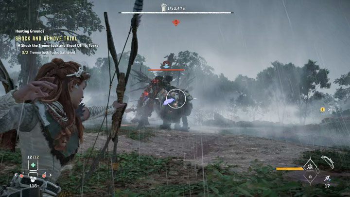 Po przystąpieniu do próby rozpocznijcie jak najwcześniej atakowanie mumakła amunicją czyściwoda po to żeby stopniowo obniżać jego odporność (będzie to symbolizowane kółkiem widocznym nad jego paskiem energii) - Horizon Forbidden West: Tereny łowieckie: Ślad Deszczu - opis przejścia prób - Horizon Forbidden West - poradnik do gry