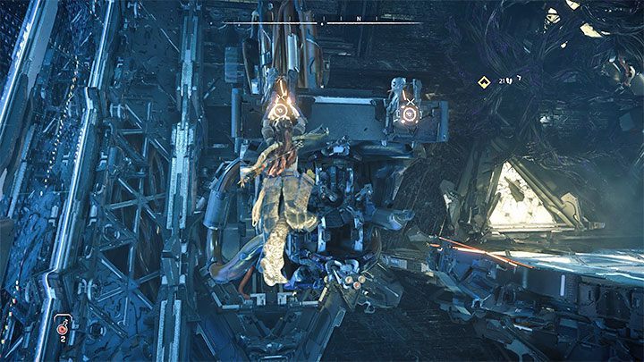 W kolejnej części kotła musicie zająć się wspinaczką wykorzystując żółte interaktywne elementy z okolicy - Horizon Forbidden West: Umierająca kraina (The Dying Lands) - solucja, opis przejścia - Horizon Forbidden West - poradnik do gry