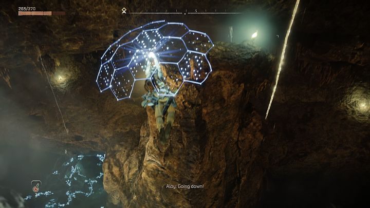 W grze Horizon Forbidden West Aloy ma do dyspozycji nowy gadżet, tarczoskrzydło, które umożliwia jej szybowanie na spore odległości - Horizon Forbidden West: Eksploracja - Horizon Forbidden West - poradnik do gry