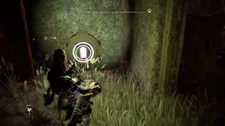 Z baterią wróćcie do pomieszczenia, w którym byliście wcześniej i włóżcie ją do stacji ładującej - Horizon Forbidden West: Awaryjny postój - jak zdobyć? - Horizon Forbidden West - poradnik do gry