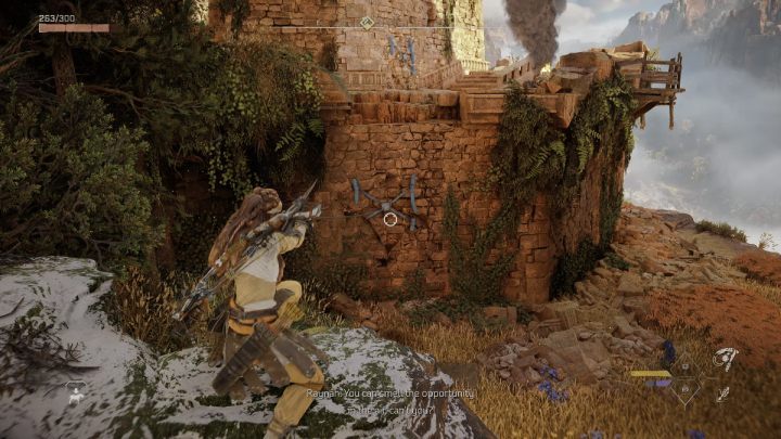 Użyjcie przyciągacza na niebieskim elemencie ściany, aby dostać się do środka - Horizon Forbidden West: Sygnały Słońca (Signals of the Sun) - solucja, opis - Horizon Forbidden West - poradnik do gry