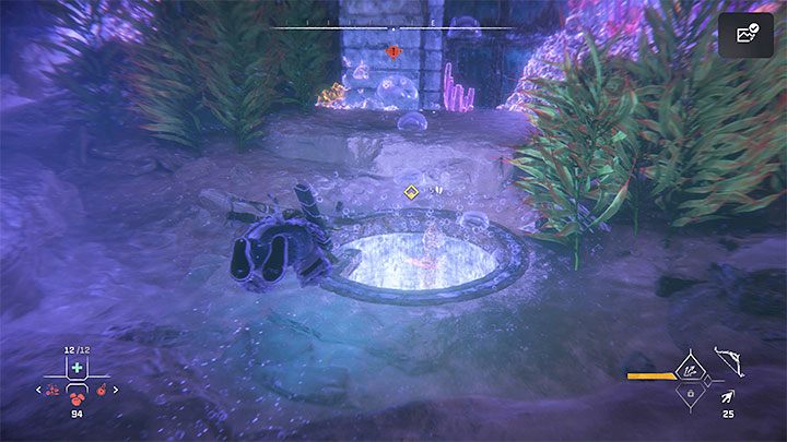 Dotrzyjcie do oznaczonego przez grę małego otworu (powyższy obrazek) i wpłyńcie do środka - Horizon Forbidden West: Morze piasku (The Sea of Sands) - solucja, opis przejścia - Horizon Forbidden West - poradnik do gry